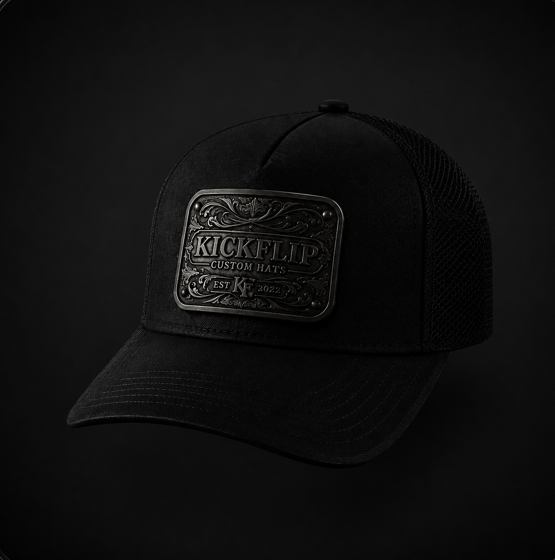 Gorra estilo western disponible en diferentes colores para complementar cualquier look.